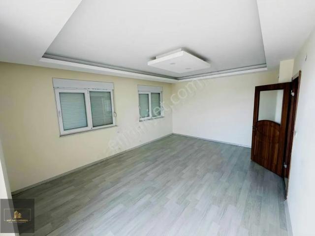 Aksu Macunda Site İçinde 3+1