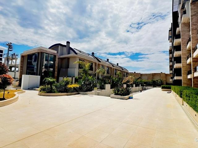 Aksu Altıntaş Royal Residence'da Sıfır Mobilyalı 1+1 Ara Kat