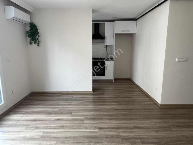 Aksuda 2 Yıllık Butik Sitede 4. Kat Doğu Cephe Ferah 2+1 90m2