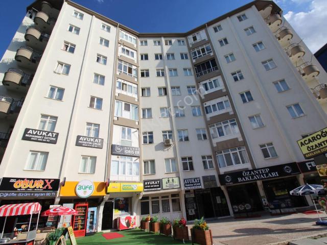 Aksaray Kafeler Caddesinde Mükemel Konumda Devren Satılık İşyeri