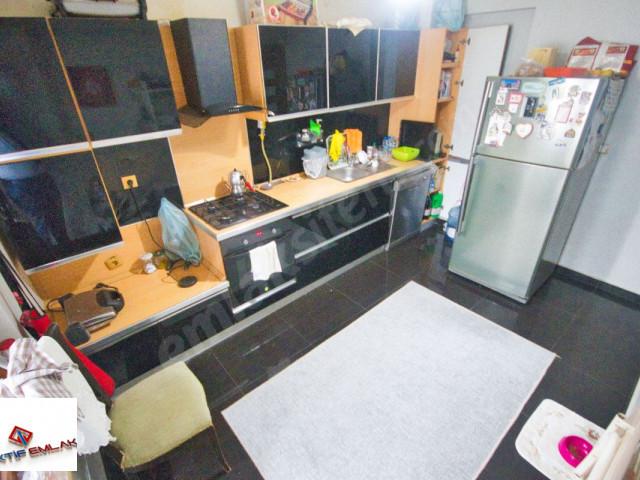 AKTİF'TEN AKÇAY'DA SATILIK MERKEZİ KONUMDA AYRI MUTFAK LÜX 2+1 DAİRE