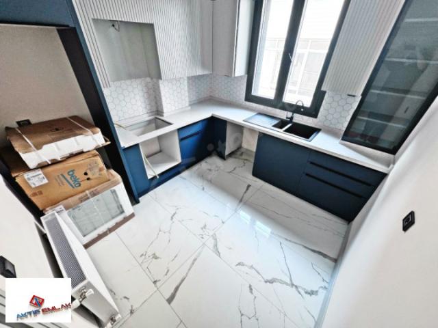 AKTİF'TEN AKÇAY'DA SATILIK DENİZE 30MT OTOPARKLI HARİKA TASARIMLI 3+1 DUBLEX