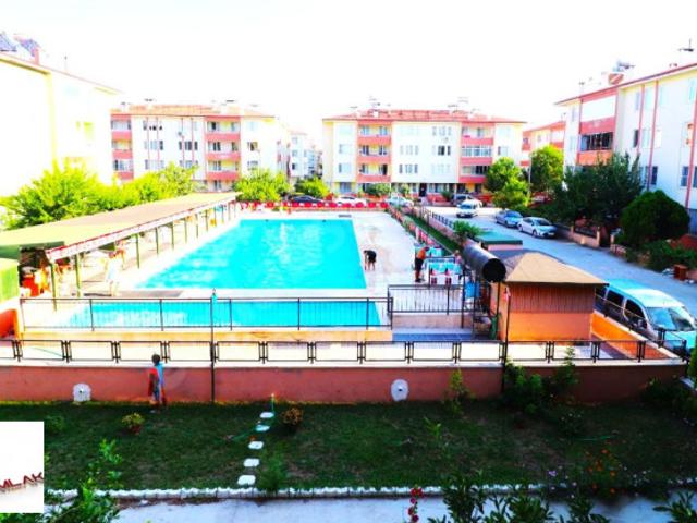 AKTİF'TEN AKÇAY'DA SATILIK YÜZME HAVUZLU KOMBİLİ ÖN CEPHE GENİŞ 3+1 DAİRE