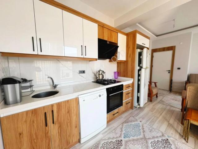 Aktif'ten Zeytinli'de Satılık Eşyalı Ön Cephe Arakat Harika 1+1 Daire