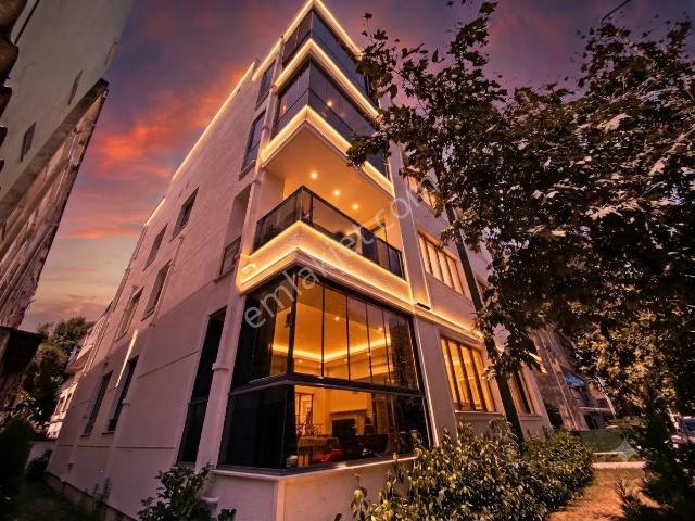 Aktif'ten Akçay Merkez'de Satılık Denize 50mt Ön Cephe Şık Tasarımlı 1+1daire