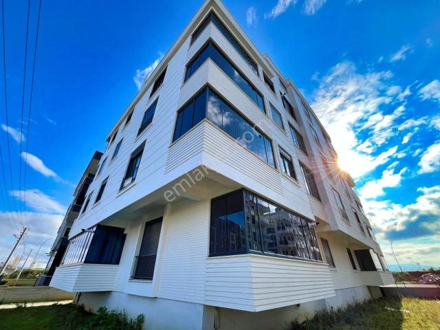 aktif'ten Akçay'da Modern Tasarımı İle Kapalı Otoparklı Ebeveyn Banyolu 2+1 Satılık Daire