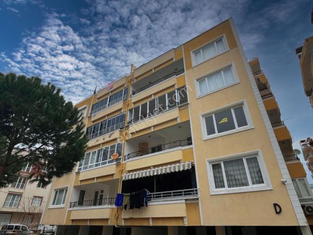 aktif'ten Akçay'da Fırsat ! Barbekülü Çift Banyolu Geniş Teras Kullanımlı 4+1 Dubleks