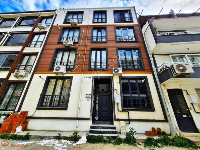 ▓aktiften Akçay'da Harika Konumlu Sıfır Arakat Harika 1+1daire