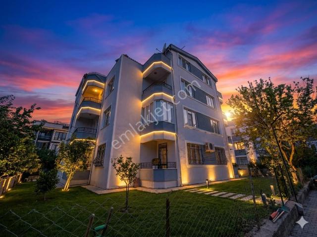 aktif'ten Akçay'da Satılık 3+1 Müstakil Tadında Ön Cephe Ferah Daire