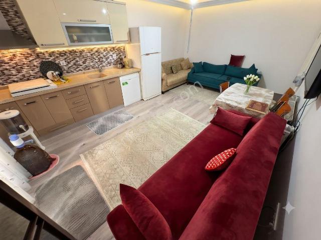 Aktif'ten Akçay'da Satılık Full Eşyalı Arakat En Nezih Muhitte Harika 1+1 Daire