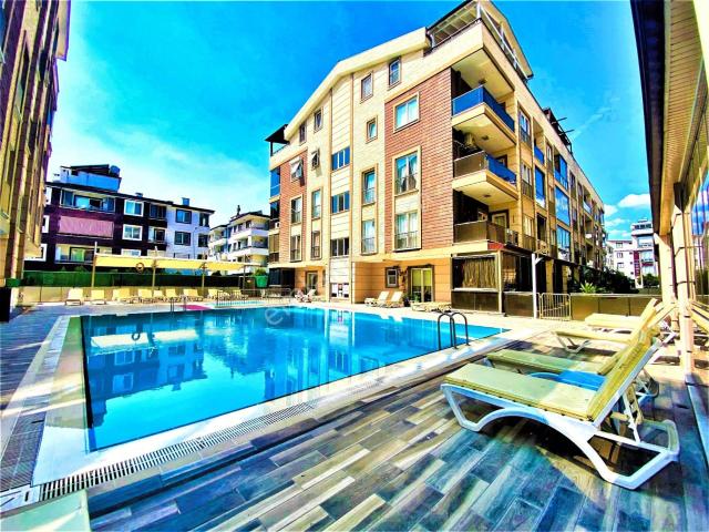 aktif'ten Akçay'da Satılık Full Eşyalı Lüx Havuzlu Otoparklı Arakat 2+1daire