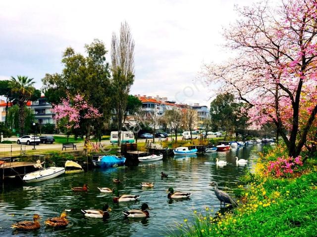 aktiften Akçay'da Satılık Hayran Kalacağınız Denize 100mt Ön Cephe Arakat 2+1daire