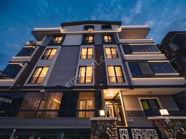 Aktif'ten Akçay'da Satılık Ön Cephe Giyinme Odalı Harika 4+1 Dublex