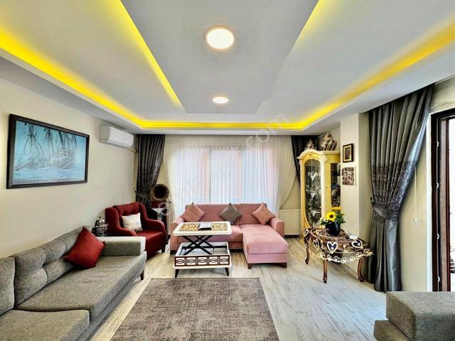aktif'ten Akçay'da Satılık Otoparklı Arakat Ebeveyn Banyolu 3+1 Daire