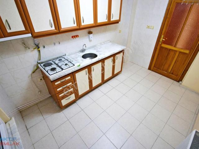 ▓aktiften Altınkumda Asansörlü Doğalgazlı Çift Balkonlu 2+1daire