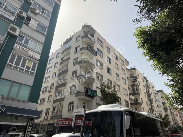 Aktif'ten İstasyon Civarı 155m2 Satılık Daire/ofis