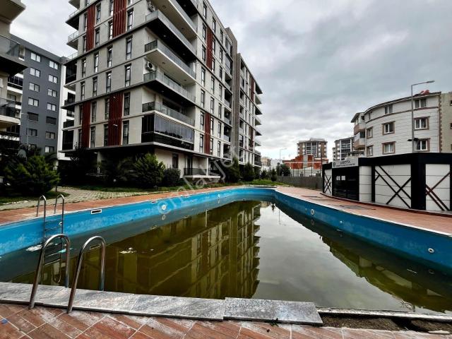 aktif'ten Kadıköy'de Satılık Yüzme Havuzlu Doğalgazlı Geniş 1+1 Daire