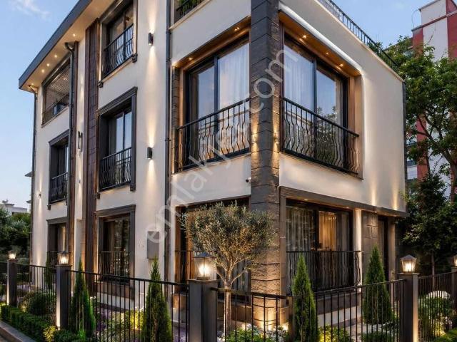 Aktif'ten Satılık Lüks 4+1 Triplex Villa | Tamamen Yenilenmiş
