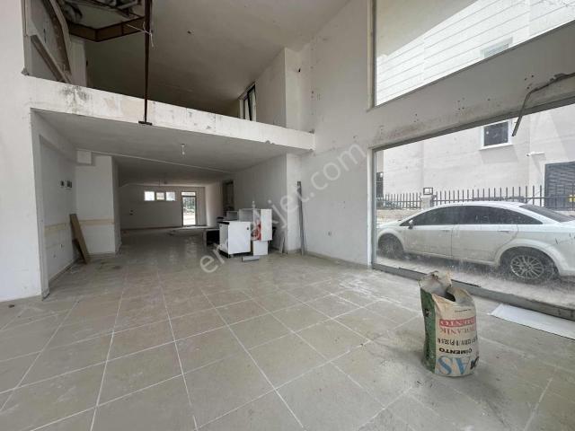 Aktoprak'ta 150m2 Asma Katlı Tramvaya Yakın Kiralık Dükkan
