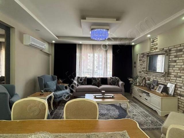 Akyürek'ten Soli Center Civarı Geniş 3+1 Bağımsız Mutfak Daire