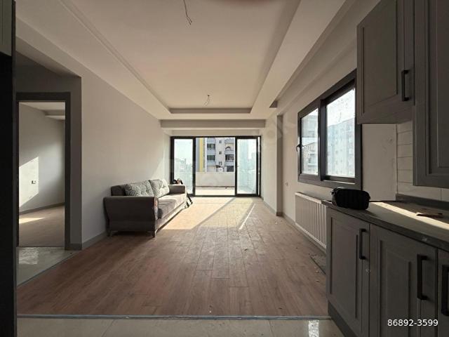AKYÜREK'TEN 75.YIL MAH.DE 2+1 İSKANLI SATILIK DAİRE