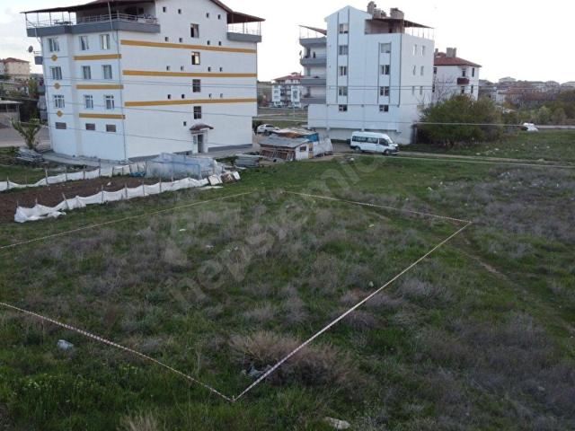 AKYURT ATATÜRK MAH 1,6EMSAL 4 KAT İMAR 424 M2 İNŞAATA HAZIR ARSA