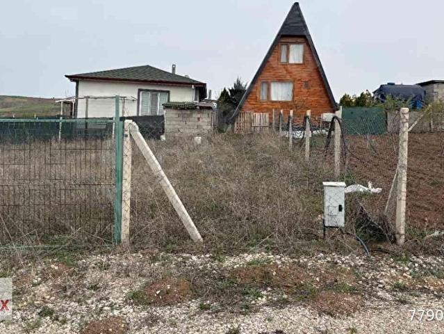 AKYURT ÇINAR MAHALLESI SITE IÇINDE HOBI BAHÇESI