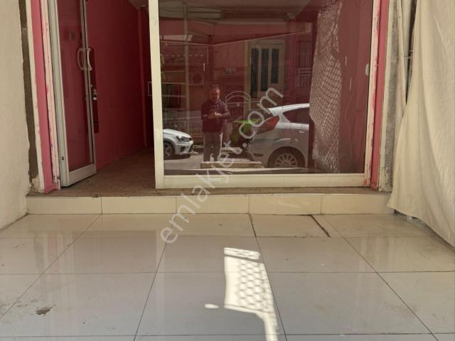Akyüz Emlaktan Buca Yiğitler Mah. Kiralık 35 M2 Batarkatlı Dükkan