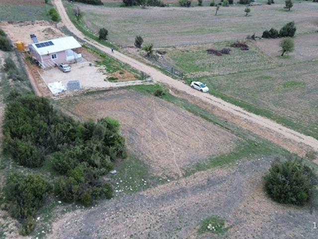 Akyar Mahallesinde 836 m Yol Cepheli MerkezeYakın Tarla Satılık