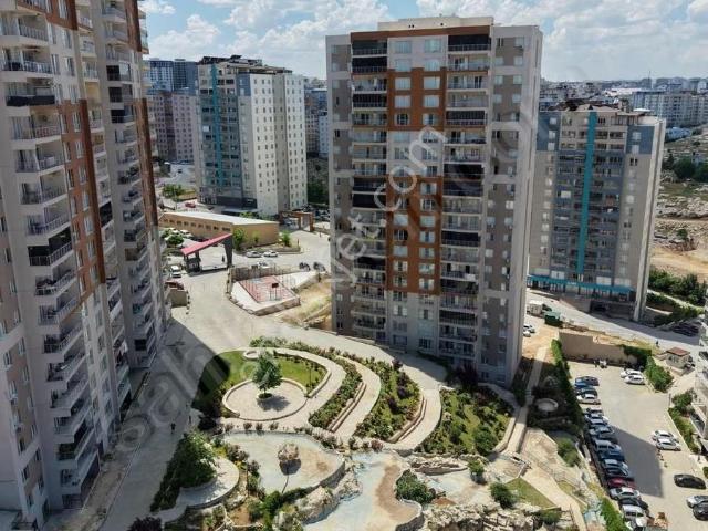 Akyol Emlaktan Park Vadi Sitesi Kiralık 3+1 Daire