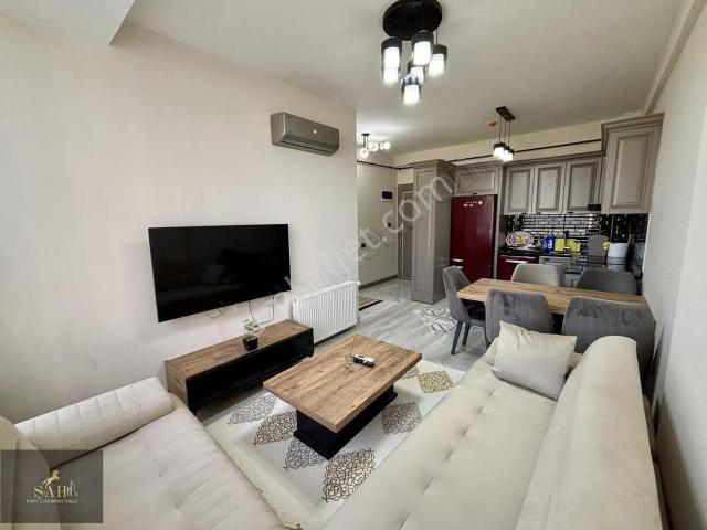 Şah Yapı'dan Havuzlu Ultra Lüks Sıfır Eşyalı 2+1 Kiralık Daire