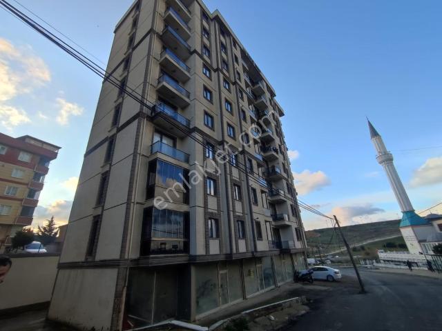 Ahmet Yesevi De Ana Cadde Üzeri Açık Balkonlu 2+1 Kiralık Daire