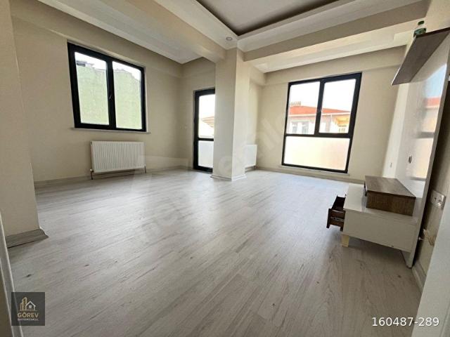 AHMET YESEVİ MAHALLESİNDE MÜKEMMEL KONUMDA SIFIR YAPI 2+1 KİRALIK DAİRE
