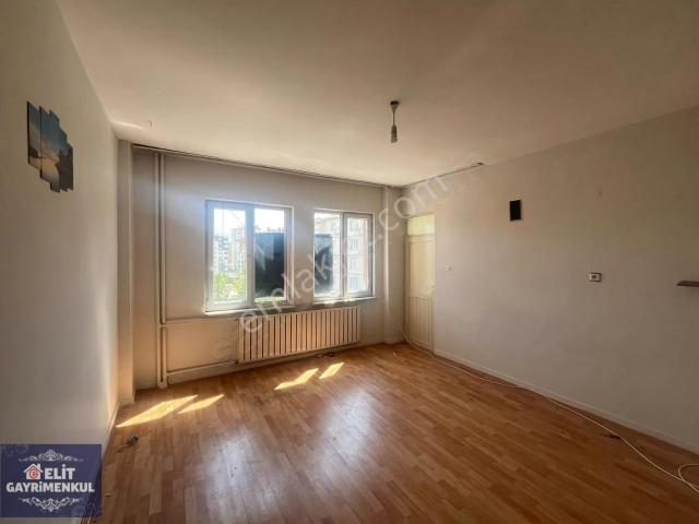 Ahmet Yesevi Mahallesinde Kiralık 3+1