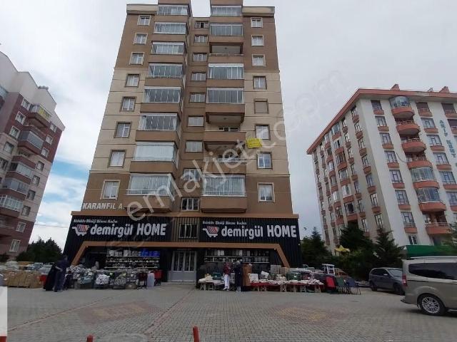 Ahmet Özcan Cad.satılık Ara Kat 3+1 Daire Bakımlı Daire