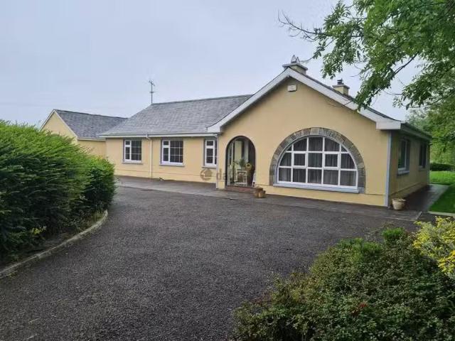 Ahabeg, Ballysimon, Co. Limerick is for rent