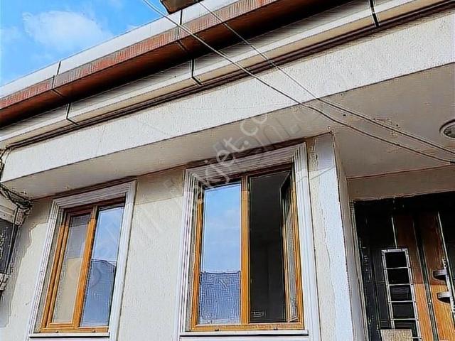 Şahane Manzaralı Yeni Binada 1+1 Ara Kat Daire