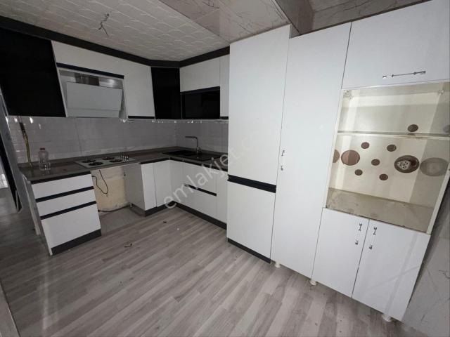 Şahbaz Emlaktan | Sivas Merkez Oğuzlar Parkı Civarı Kiralık 2+1 Daire