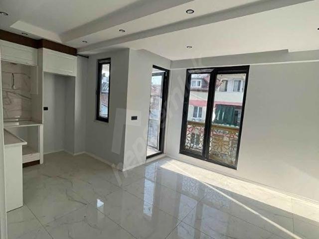 ŞAHİN İNŞAAT'TAN METROBÜSE YAKIN SİTEİÇİ 1+1 FIRSAT DAİREMİZ