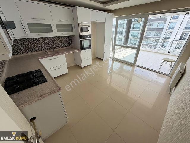 Ahimesut Mah. Ankara Manzaralı Satılık 5+1 Dublex Teraslı Daire