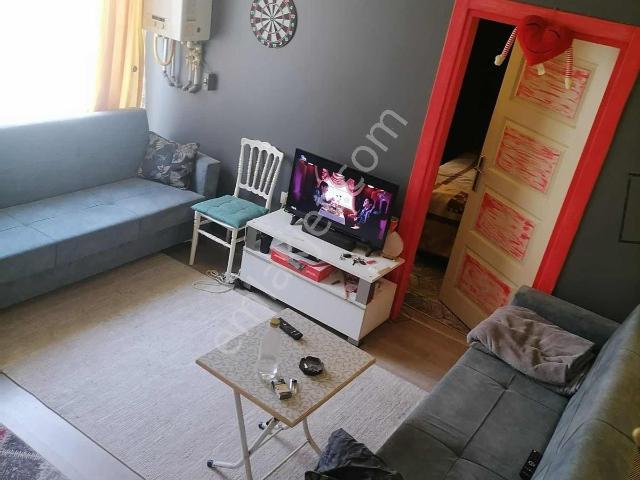 Şahinoğlu Emlakdan Vali Konagı Mevkinde Satılık 1+1 Daire