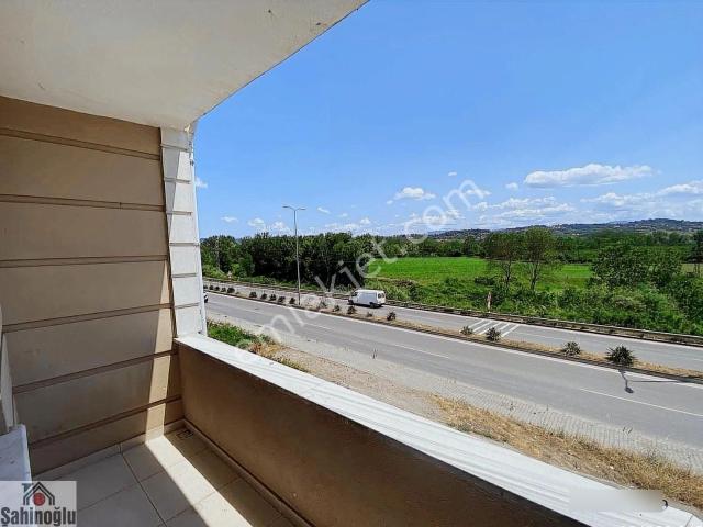 Şahinoğlu Emlakdan Yeni Hastane Karşısında Kiralık 3+1 Daire