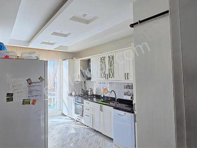 Şahintepe Satılık Daire 3+1 Manzaralı