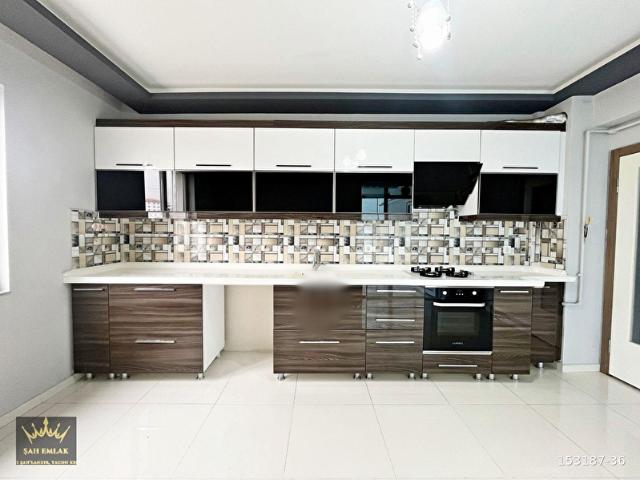 ŞAH'TAN FEVZİ ÇAKMAK MAH'DE 3+1 135m ARA KATTA SATILIK DAİRE