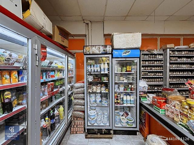 AİLE SAĞLIK MERKEZİ KARŞISI DEVREN KİRALIK MARKET