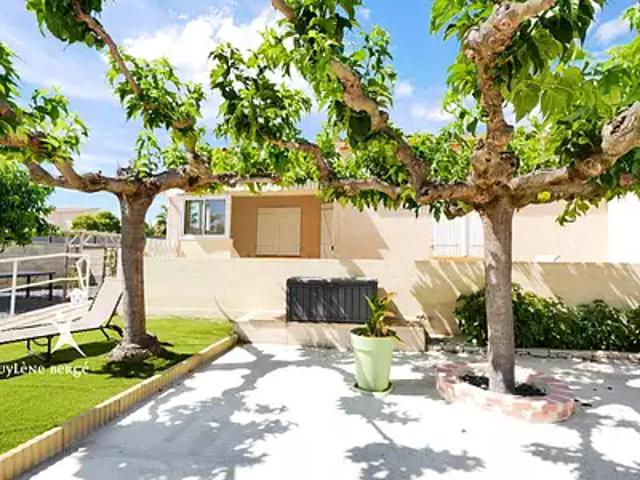 Aimargues 30470 Achat / Vente maison 6 pièces t6 au dernier étage terrasse