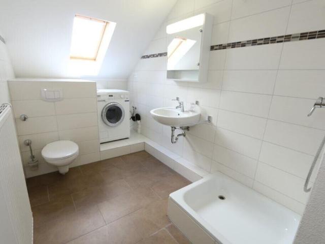 Aimez vous vivre dans un style moderne dans un environnement calme et bien entretenu? Dreamo. Ch