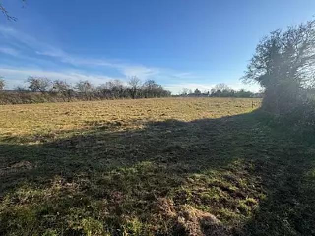 Ainay le Château 03360 Achat / Vente terrain