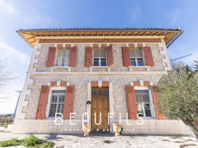 Aigues Mortes Maison de maître au coeur d'un hameau privé