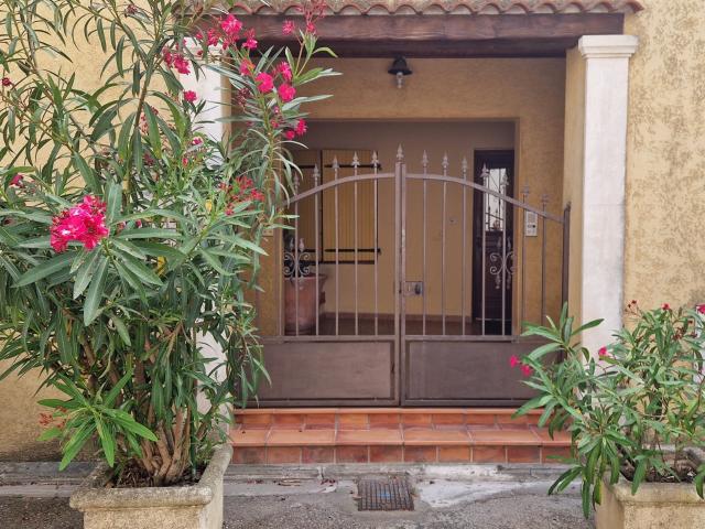 Aigues Mortes, Viager Occupe Maison Garage Piscine 119m² Aigues Mortes